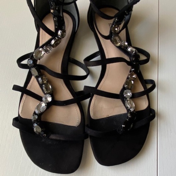 Schutz Gem Embellished Gladiator Flat Sandals Size 8 - Picture 12 of 14
